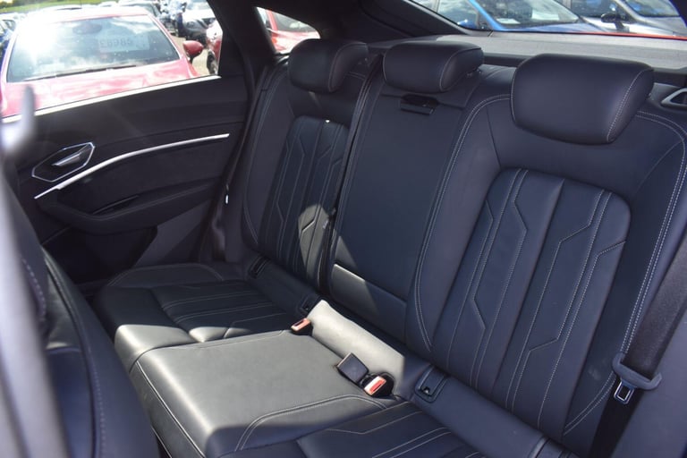 2021 Audi e-tron 55 Launch Edition Sportback Auto quattro 5dr 95kWh ESTATE Electric Automatic