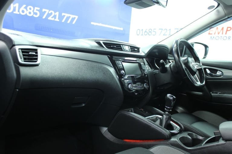 2020 70 NISSAN QASHQAI 1.3 DIG-T N-CONNECTA SUV 5DR PETROL MANUAL EURO 6 (S/S) (