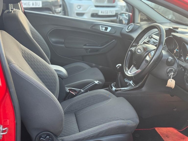 2014 Ford Fiesta 1.0T EcoBoost Zetec S Euro 5 (s/s) 3dr Hatchback Petrol Manual