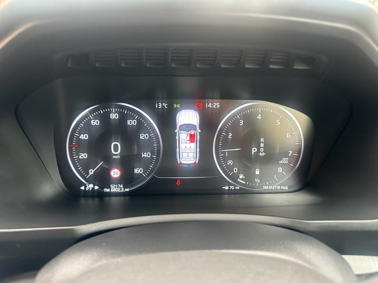 2020 Volvo XC90 2.0 B5 MHEV Momentum SUV 5dr Petrol Hybrid Auto 4WD Euro 6 (s/s) (250 ps) Automatic