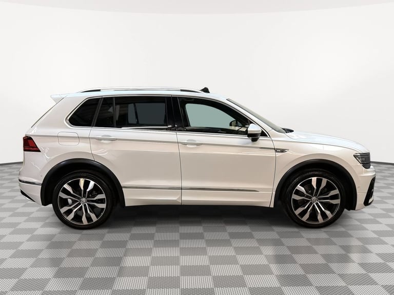 2020 Volkswagen Tiguan 2.0 TSi 230 4Motion SEL 5dr DSG ESTATE PETROL Automatic