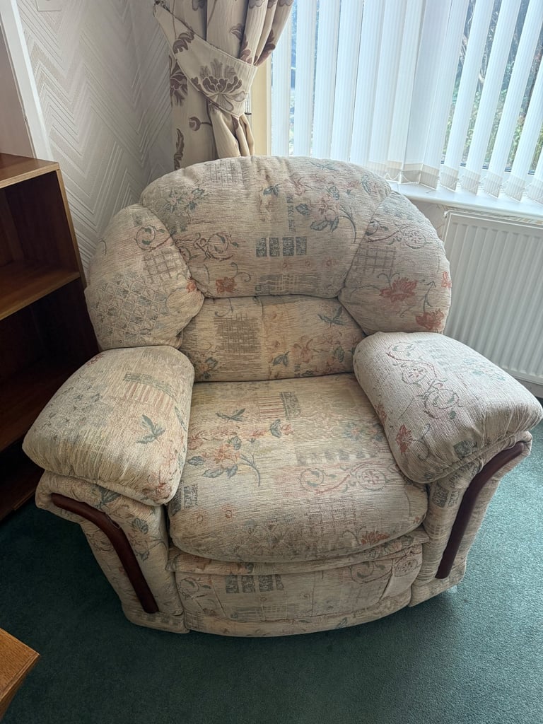 3-Piece Sofa Suite - one 3-Seater Sofa and two single Recliners