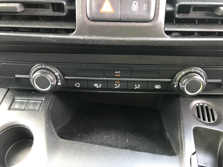 2020 Peugeot Partner L1 1000 1.5BLUE HDI 100PS PROFESSIONAL EURO 6 Small Van Diesel Manual