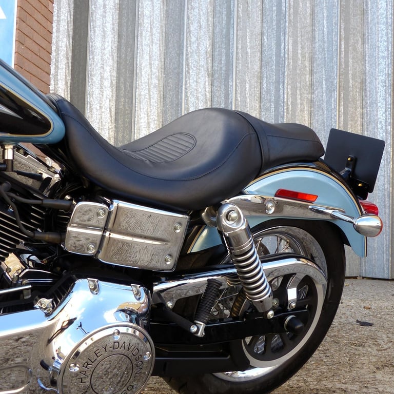  2006 Harley-Davidson FXDL Low Rider – Stunning 1-Owner, Low Mileage Example