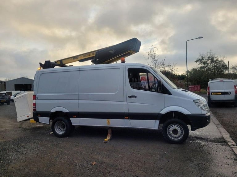 2012 ON 12 PLATE MERCEDES-BENZ SPRINTER 513CDI 2200CC 5000KG CHERRY PICKER 