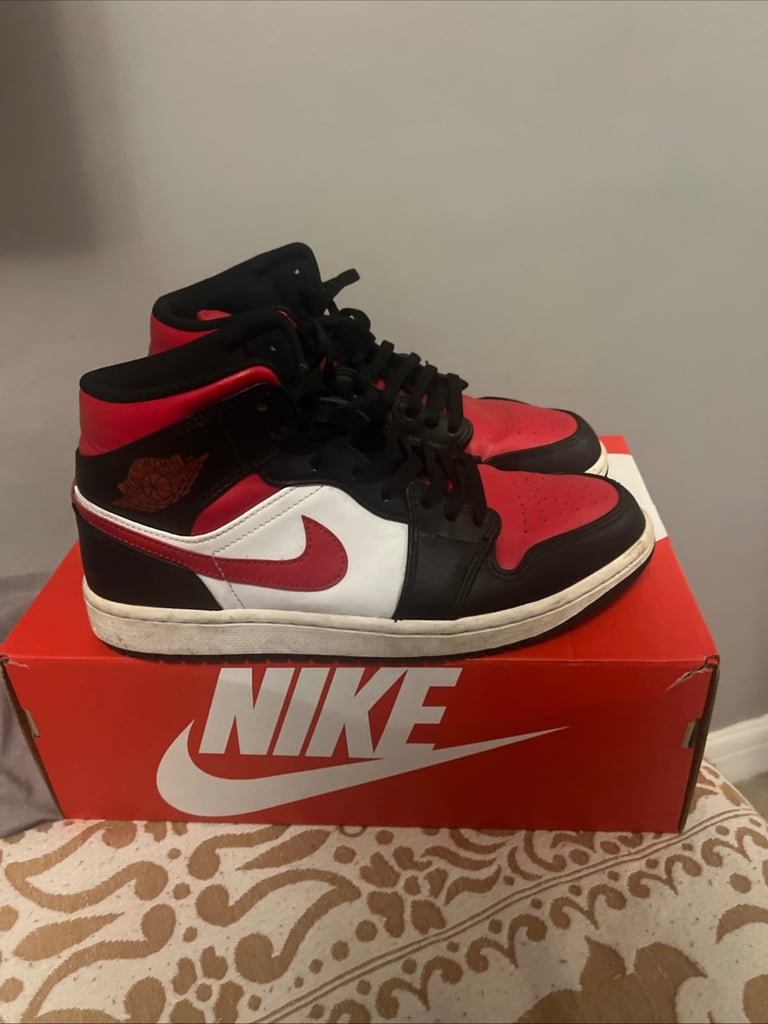 Jordan 1 mid multi coloured 