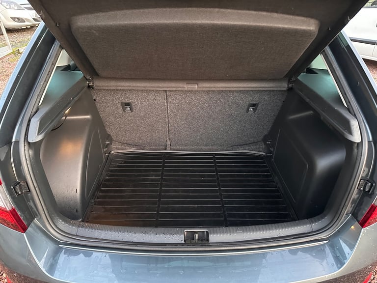 2015 Skoda Rapid Spaceback 1.2 TSI SE Sport Hatchback 5dr Petrol Manual Euro 5