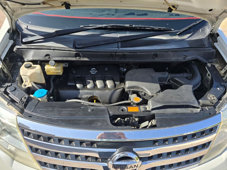 Nissan, 2008, 1990 (cc)