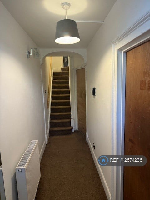 3 bedroom flat in The Mall, Faversham, ME13 (3 bed) (#2674236)