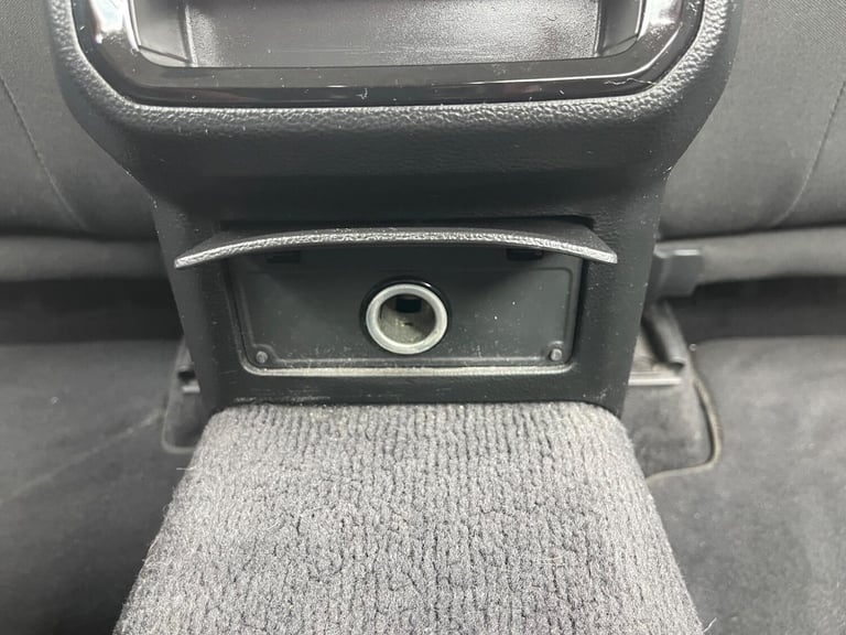 2015 Volkswagen Passat 1.6 TDI BlueMotion Tech S Euro 6 (s/s) 4dr SALOON Diesel Manual