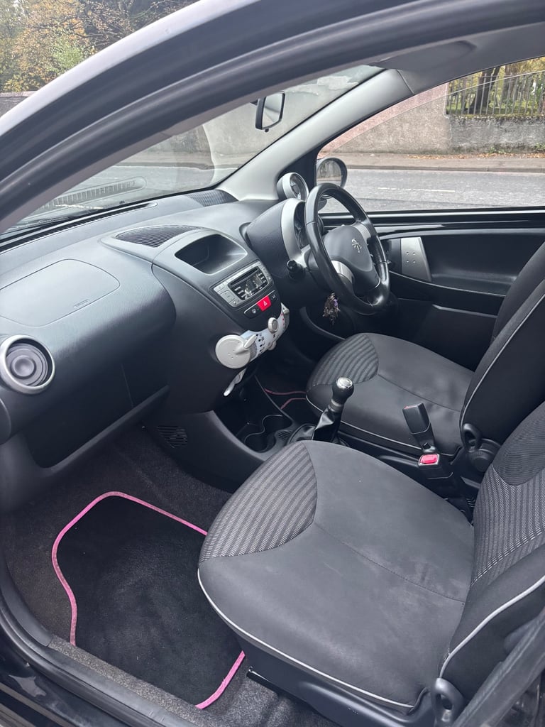 Peugeot, 107, Hatchback, 2013, Manual, 998 (cc), 5 doors