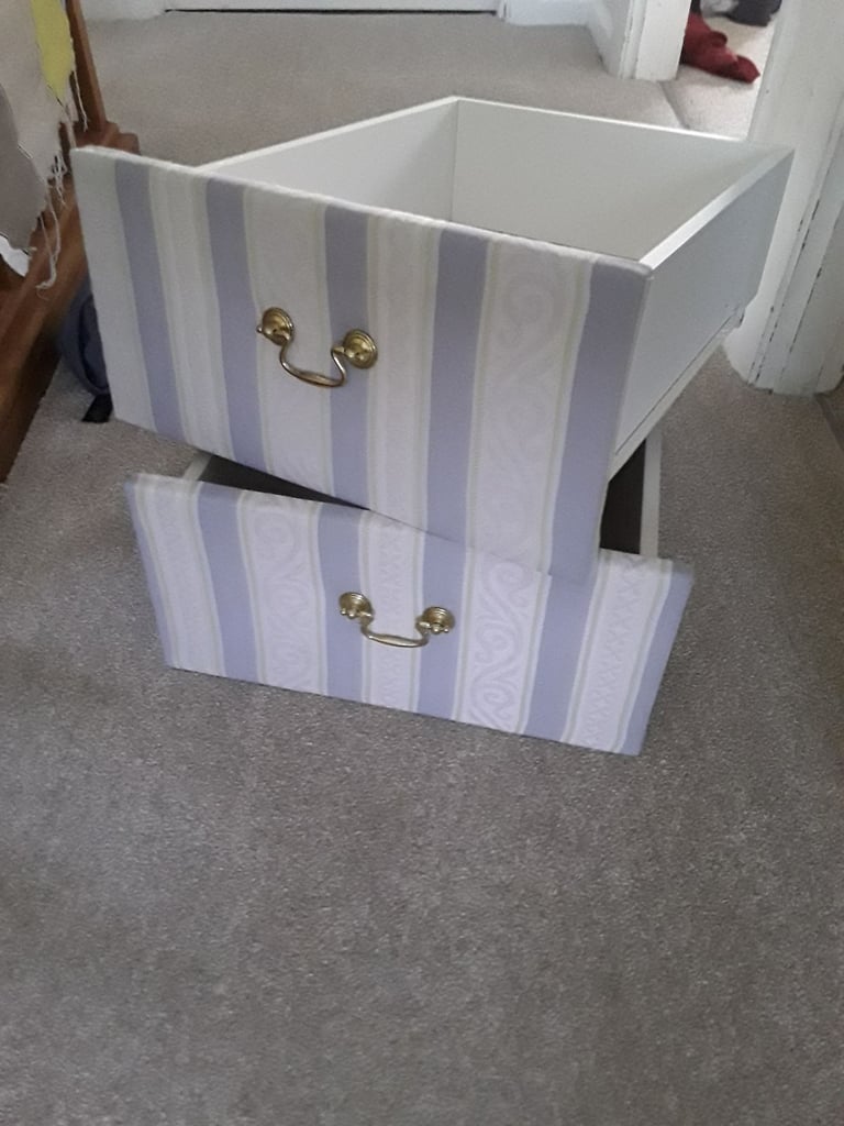 Double divan bed - excellent condition!
