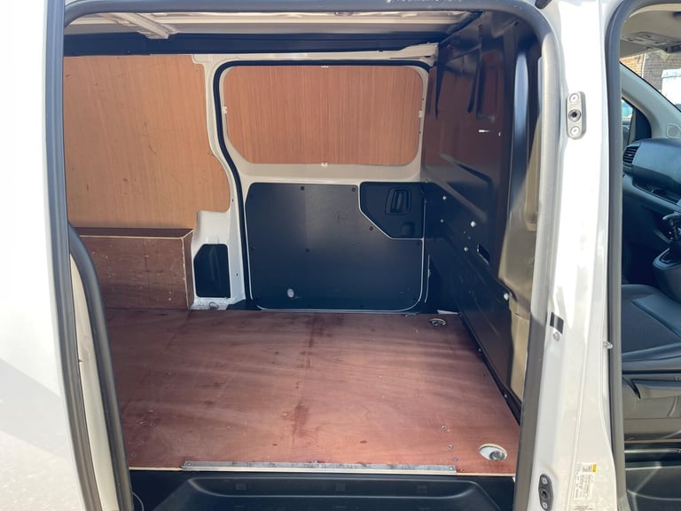 2021 Vauxhall Vivaro 1.5 Turbo D 2700 Dynamic L1 H1 Euro 6 (s/s) 6dr PANEL VAN Diesel Manual