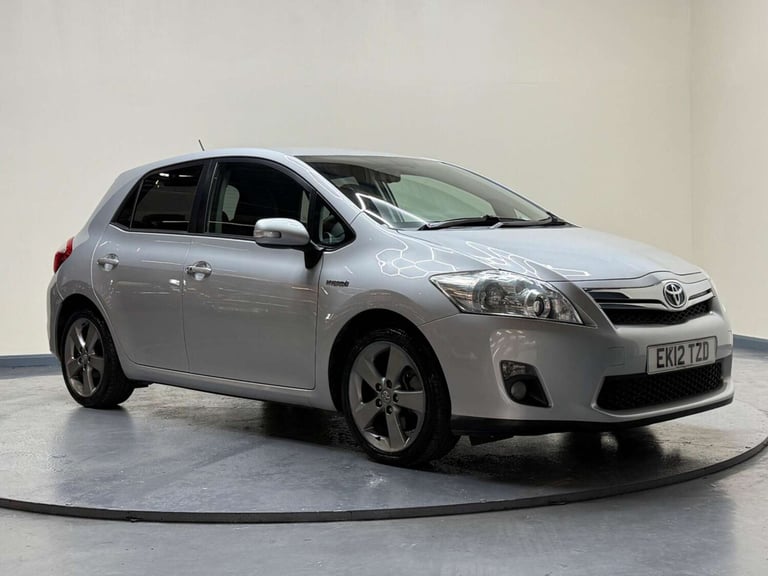 2012 Toyota Auris 1.8 VVT-h T Spirit CVT Euro 5 (s/s) 5dr Hatchback Hybrid Automatic