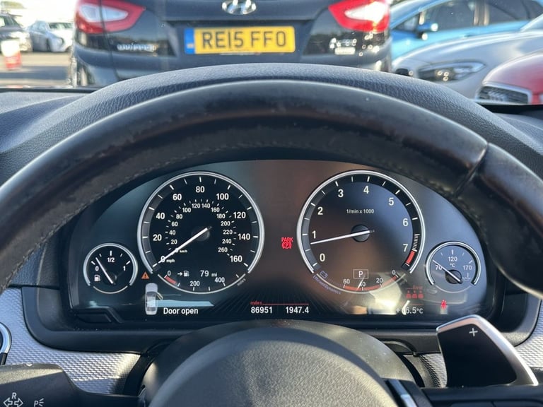 2015 BMW 5 Series 2.0 528i M Sport Saloon 4dr Petrol Auto Euro 6 (s/s) (245 ps) Saloon Petrol Aut...