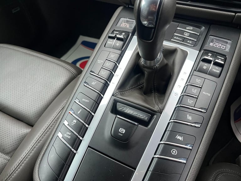  Porsche Macan 3.0T V6 S PDK 4WD Euro 6 (s/s) 5dr Petrol Automatic