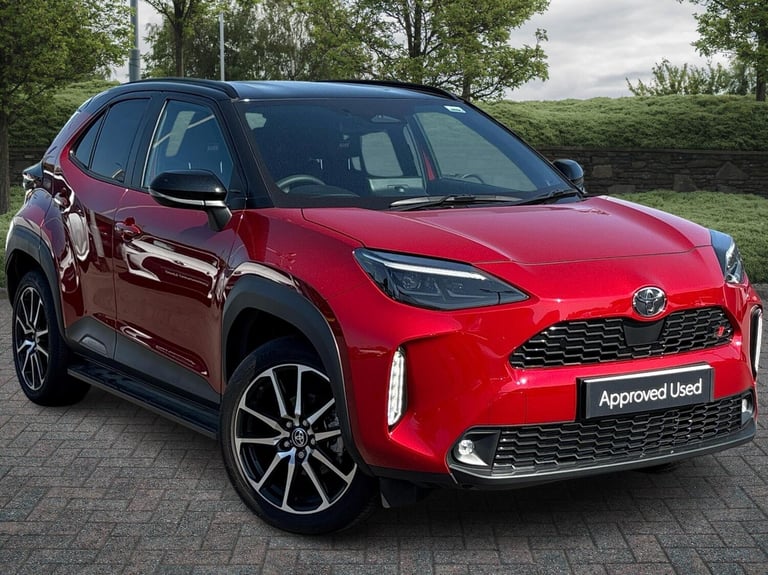 image for 2025 Toyota Yaris 1.5 Hybrid 130 GR Sport 5dr CVT Estate Hybrid Automatic