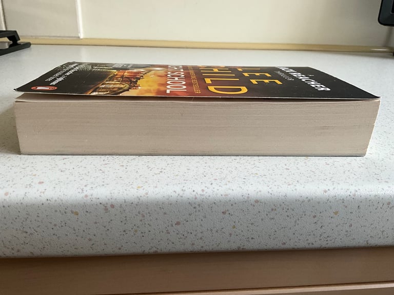 Night School & The Midnight Line by Lee Child, Jack Reacher Thrillers, Paperback & Hardback Books