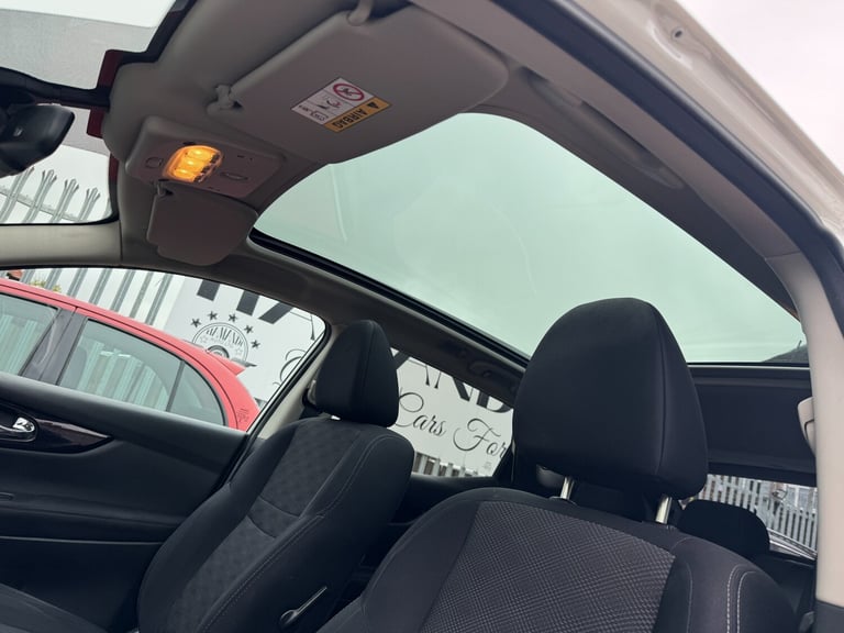 2017 Nissan Qashqai 1.2 DIG-T N-Connecta SUV 5dr Petrol XTRON 2WD Euro 6 (s/s)