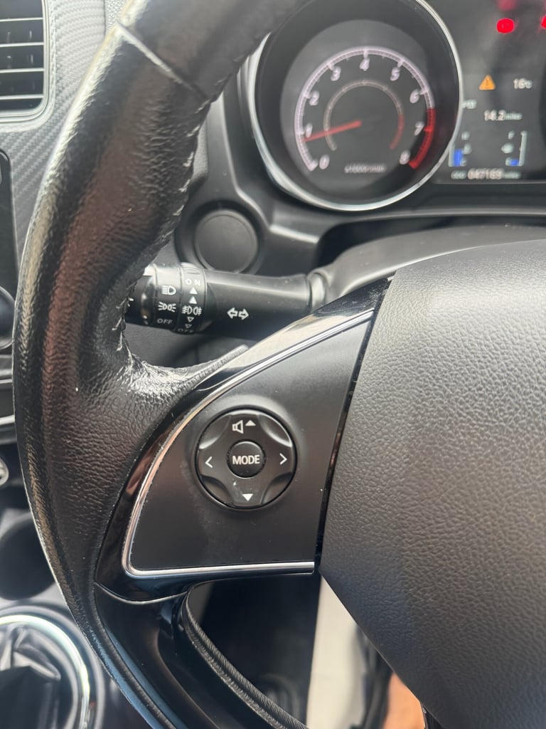 2017 Mitsubishi ASX 1.6 2 5dr HATCHBACK Petrol Manual