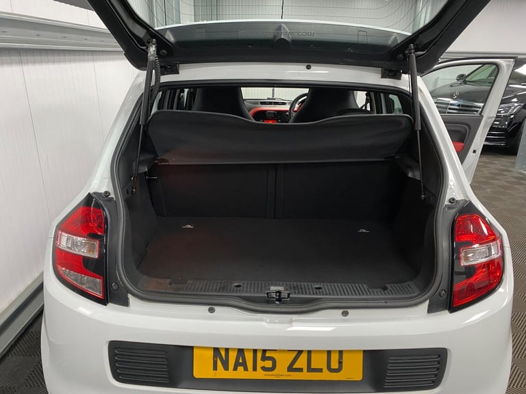 2015 Renault Twingo 0.9 TCe ENERGY Dynamique S Euro 6 (s/s) 5dr HATCHBACK Petrol Manual