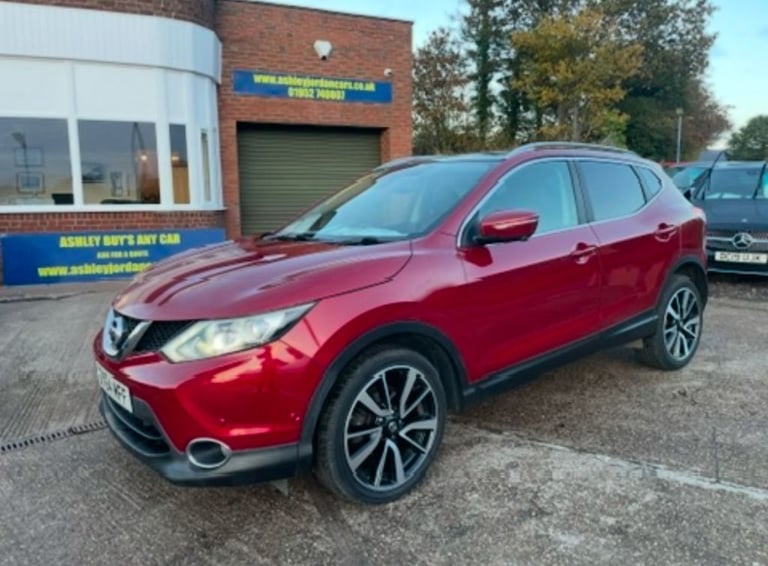  Nissan Qashqai 1.5 dCi Tekna 5dr PAN ROOF, FULL HEATED LEATHER Diesel