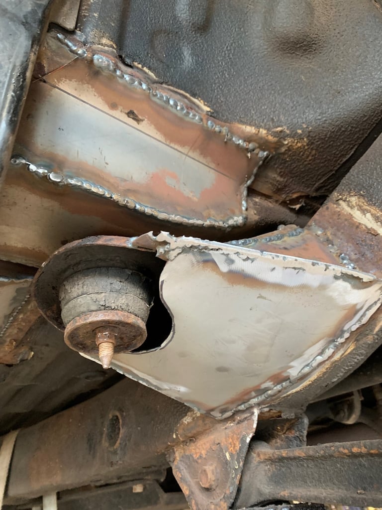 2015 Suzuki Jimny 1.3 VVT SZ4 Auto One Owner, 40k Fully fabricated and protected underside,  ESTA...