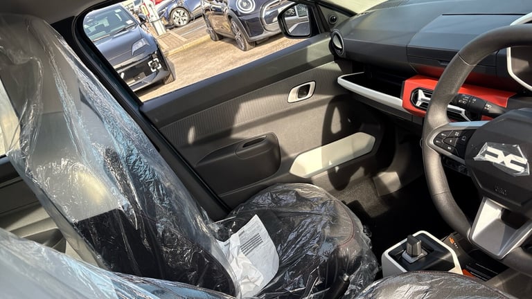 2025 Dacia Spring 27kWh Expression 65 48kW 5dr Auto Electric Hatchback Hatchback Electric Automatic