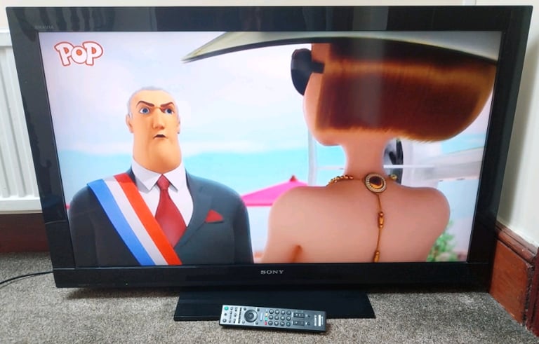 Sony KDL-40BX420 40 inch LCD TV, in excellent condition