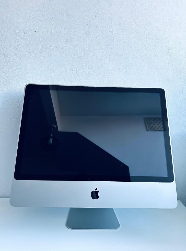 image for Apple iMac (Early 2009) 24&quot; - Core 2 Duo 2.66 8 GB RAM GeForce 9400M