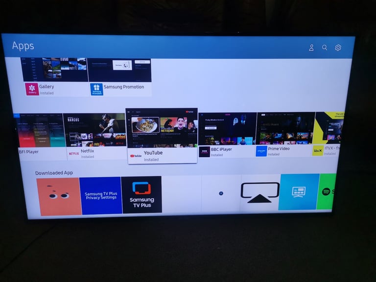 Samsung 55 inch 4 HDR Smart TV