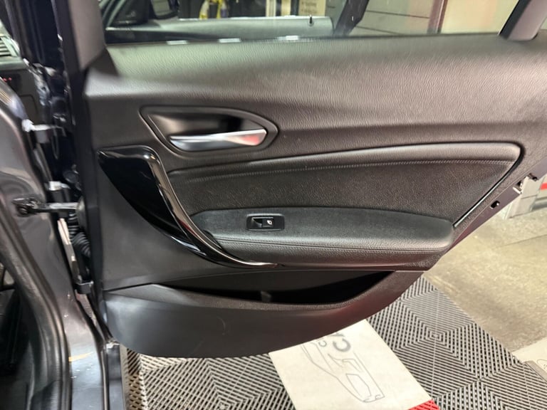 2018 BMW 1 Series 1.5 116d M Sport Shadow Edition Euro 6 (s/s) 5dr HATCHBACK Diesel Manual