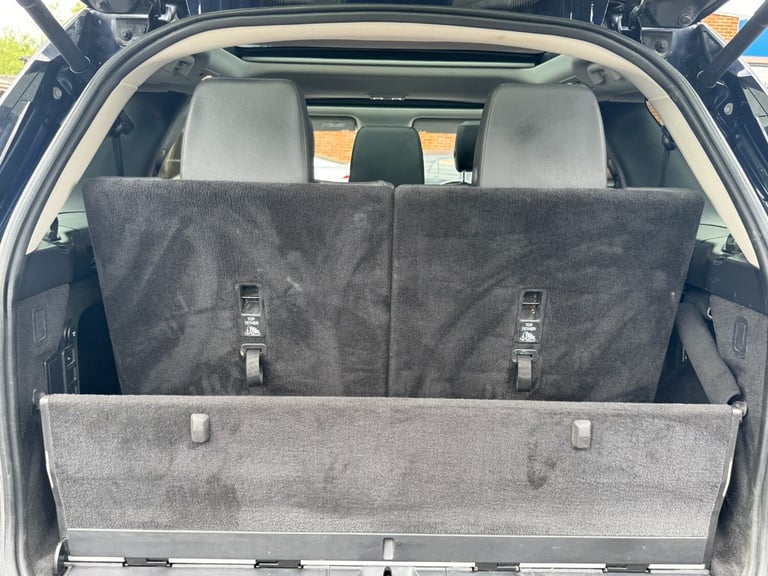 LAND ROVER DISCOVERY 3.0 SD V6 Anniversary Edition SUV 5dr Diesel Auto 4WD Euro 