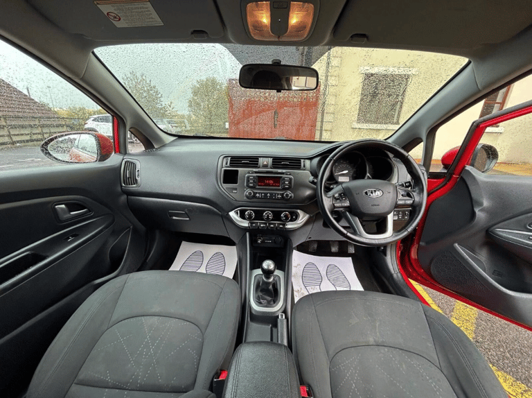 KIA RIO 1.2 Patrol manual Full KIA service History 5 Doors ULEZ Compliant