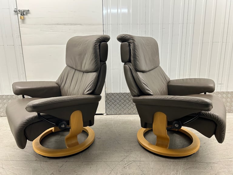 Ekornes Stressless Dream Recliner Olive Leather Chairs & Stools - Medium Size