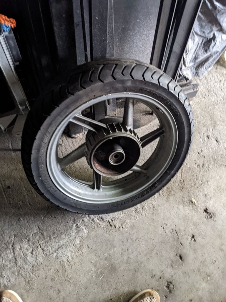 Honda cb500 rear wheel 90's model