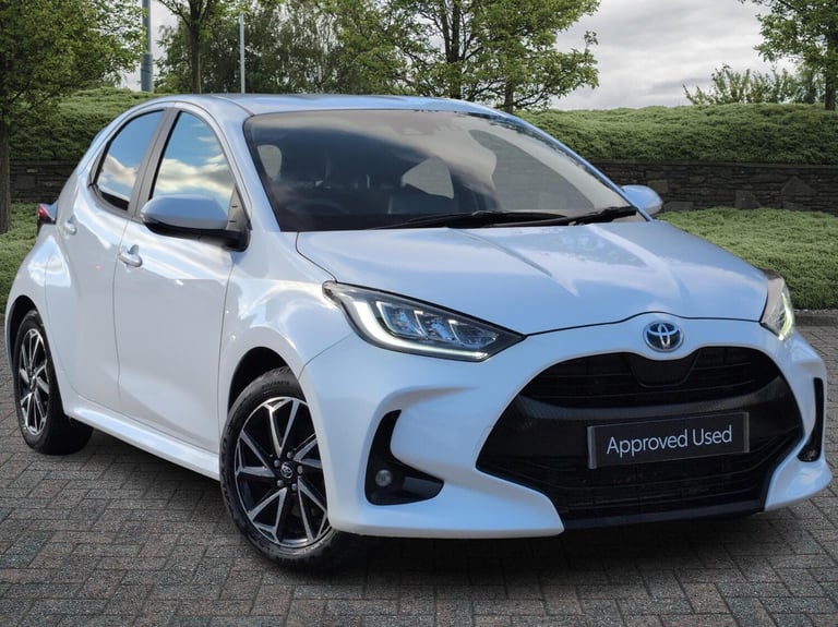 image for 2023 Toyota Yaris 1.5 Hybrid Design 5dr CVT Hatchback Hybrid Automatic