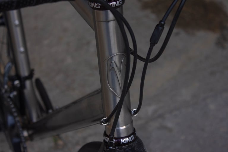 Van Nicholas Titanium Ultegra Road Endurance Bike lightweight pristine condition L size