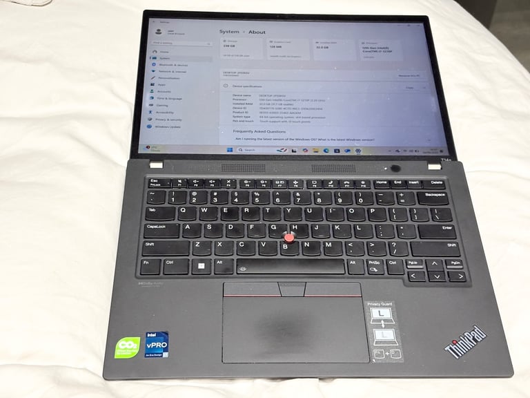 LENOVO THINKPAD T14S 3RD GEN 14 INCH TOUCHSCREEN LAPTOP, 32GB RAM,256GB SSD I7 12GEN,WINDOWS 11 PRO 