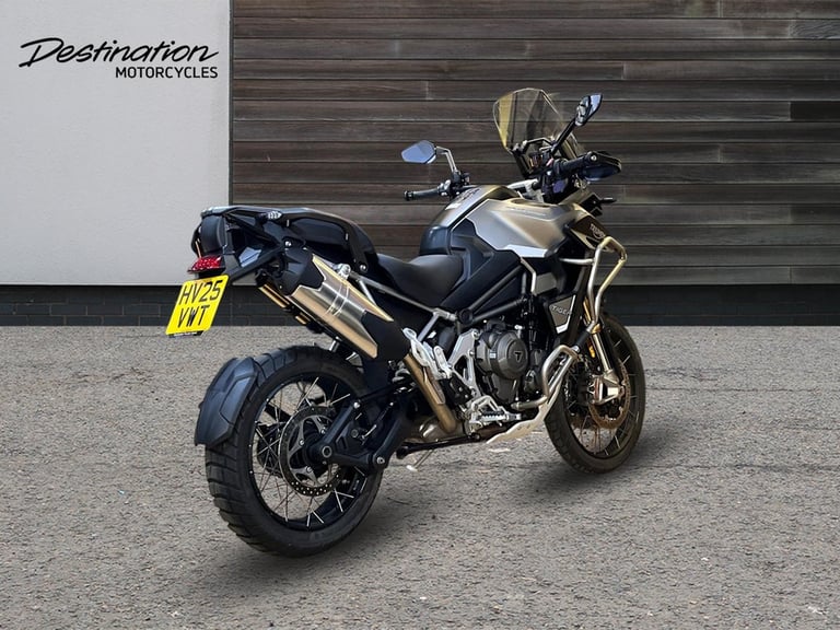 2025 Triumph Tiger 1200 RALLY PRO PREMIUM COLOUR Petrol 6 Speed