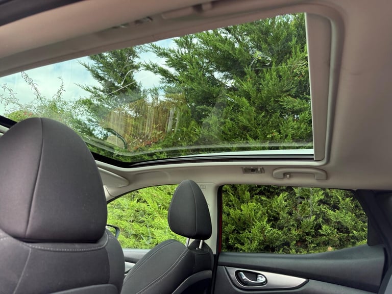 2018 Nissan Qashqai 1.5 dCi N-Connecta Euro 6 (s/s) 5dr HATCHBACK Diesel Manual