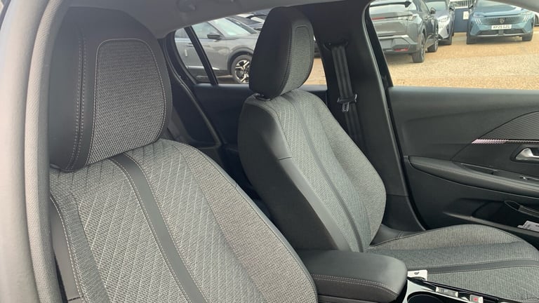 2024 Peugeot 208 1.2 PureTech Allure Hatchback 5dr Petrol Manual Euro 6 (s/s) (100 ps) Hatchback ...