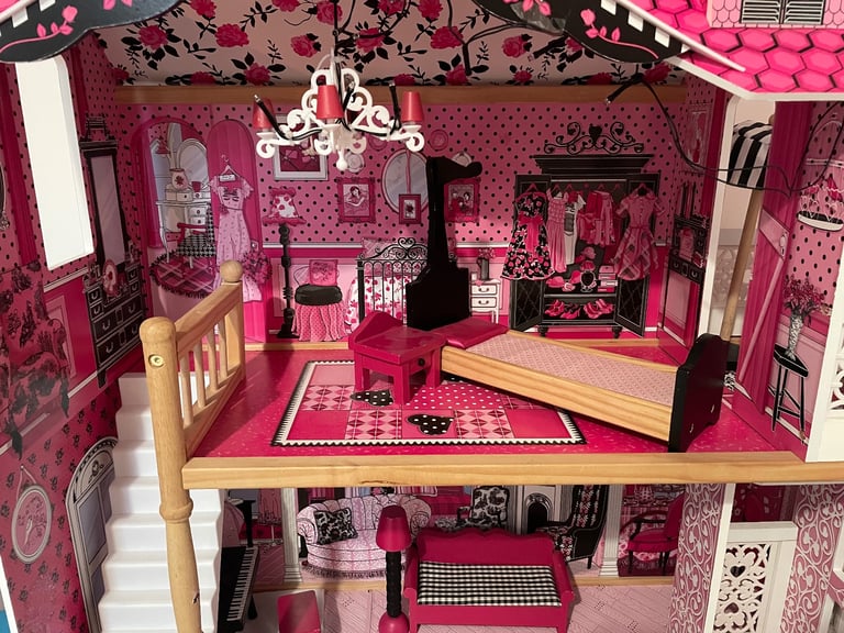 Dolls House