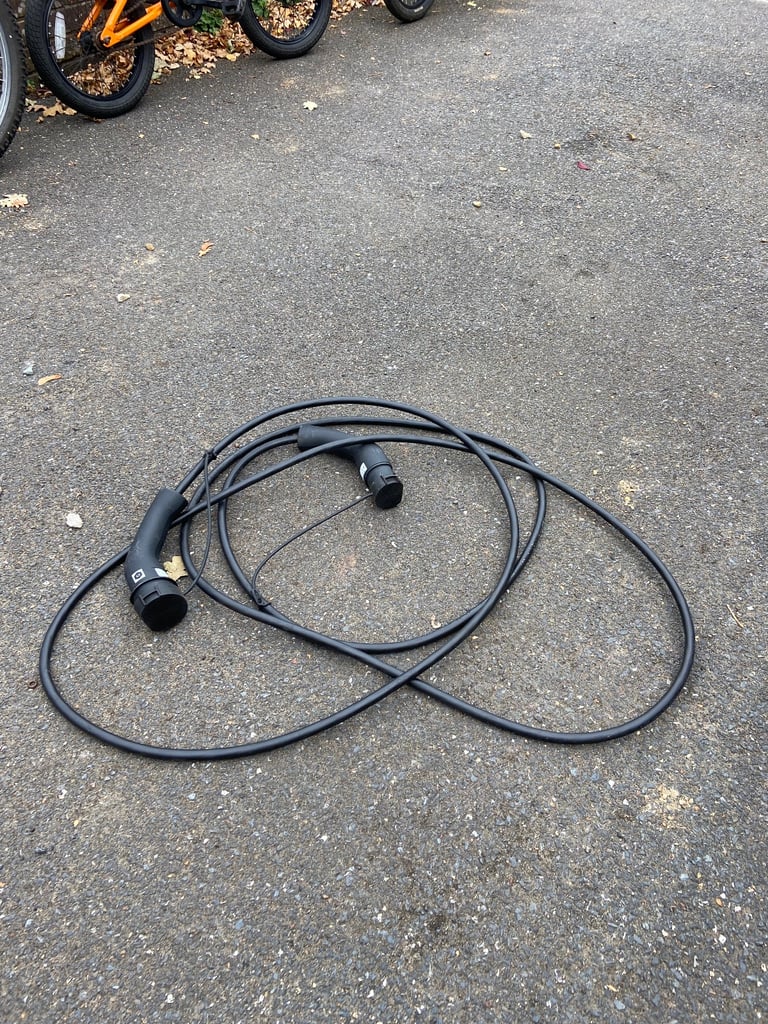 APTIV PEUGEOT CITROEN DS 3 E- Tense PUBLIC EV HYBRID CHARGING CABLE 32A TYPE 2
