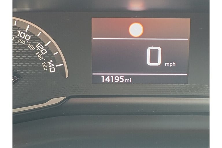 2022 Peugeot 2008 BlueHDi Active Premium SUV Diesel Manual