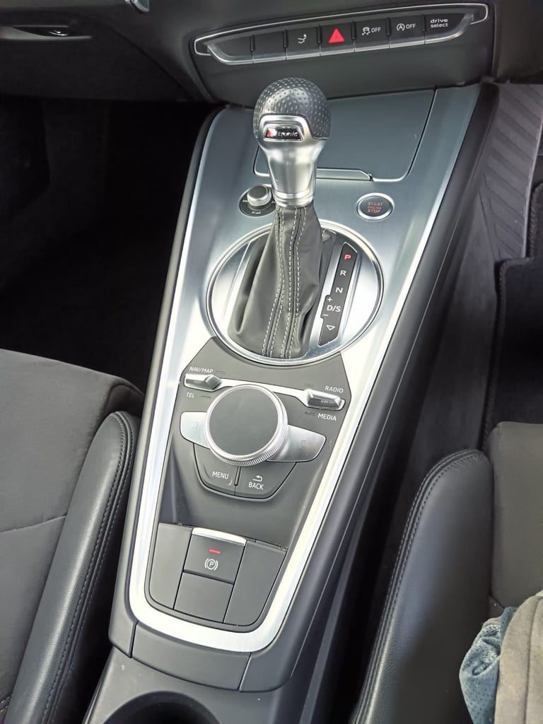 Audi, TT, Coupe, 2015, Semi-Auto, 1984 (cc), 2 doors