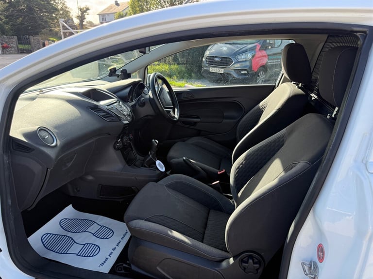 2015 Ford Fiesta 1.5 TDCi Sport Van CAR DERIVED VAN DIESEL Manual
