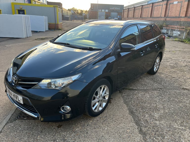 2014 Toyota Auris Touring Sports 1.4 D-4D – 55k – new MOT
