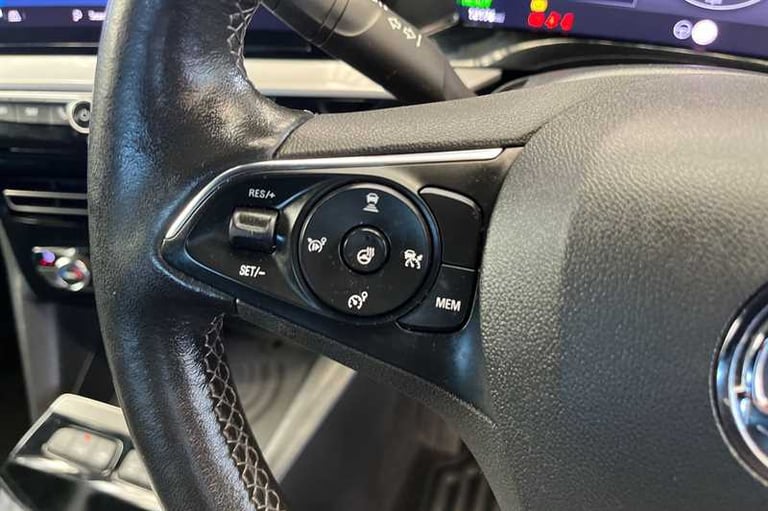 2023 Vauxhall Mokka Electric 50kWh Ultimate SUV 5dr Electric Auto (136 ps) SUV Electric Automatic