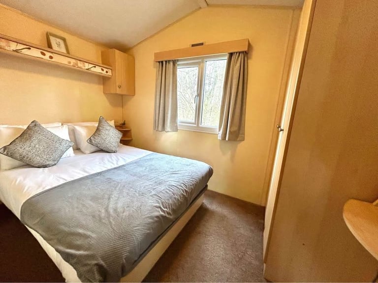 Stunning static caravan - Own by repaying per month! Useable 11.5 months per year